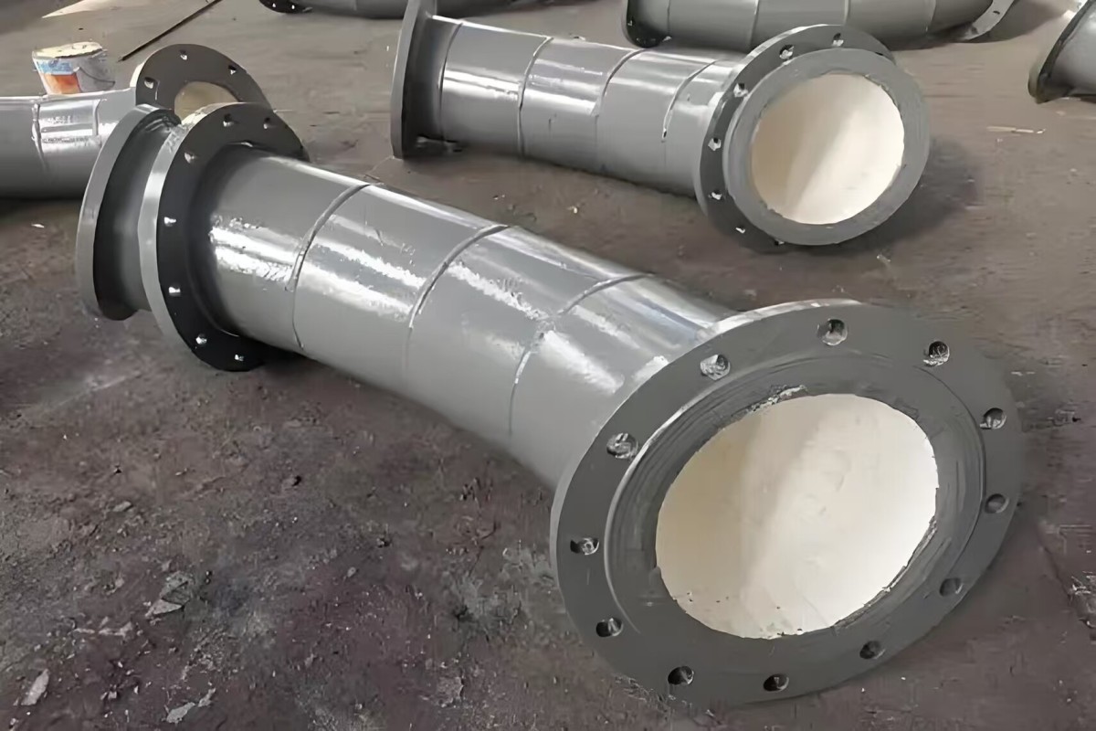 Alumina ceramic wear-resistant pipe