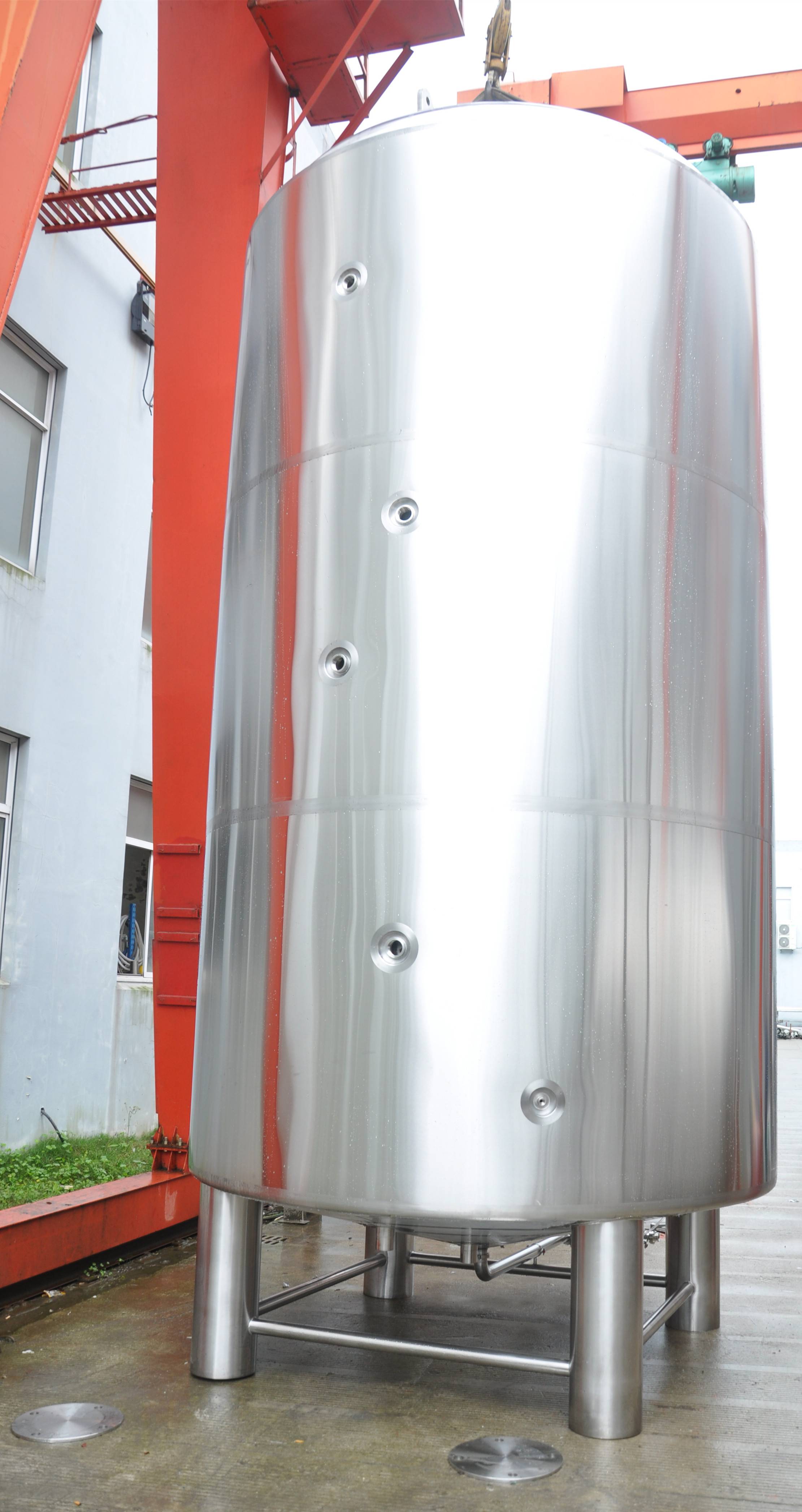 200HL Bright Beer Tank