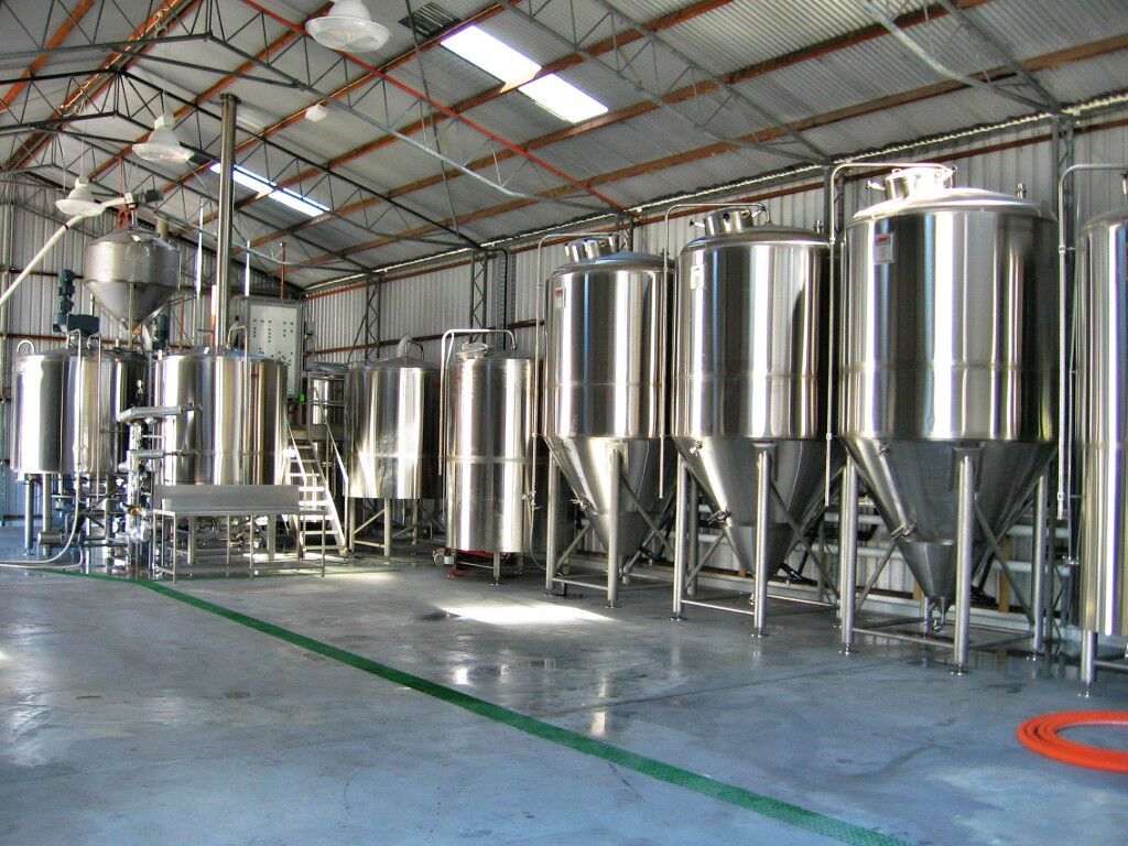 Japan 1500L Brewing System.jpg 1500L Craft Brewing Equipment installed in Japan