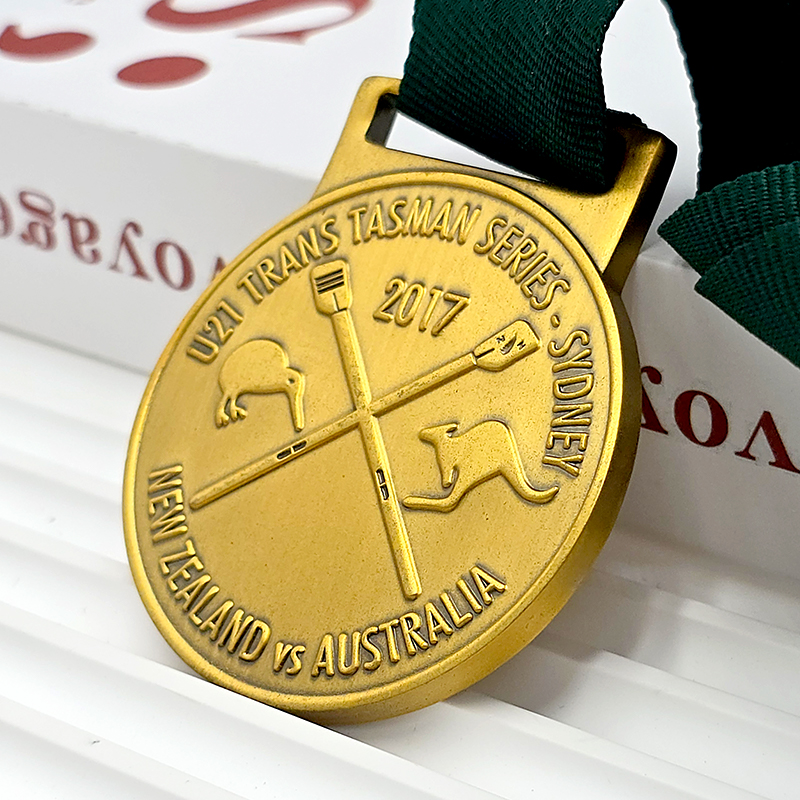 Vintage bronze relief trans-Tasman series medal rowing competition commemorative medal metal texture sports honor medal