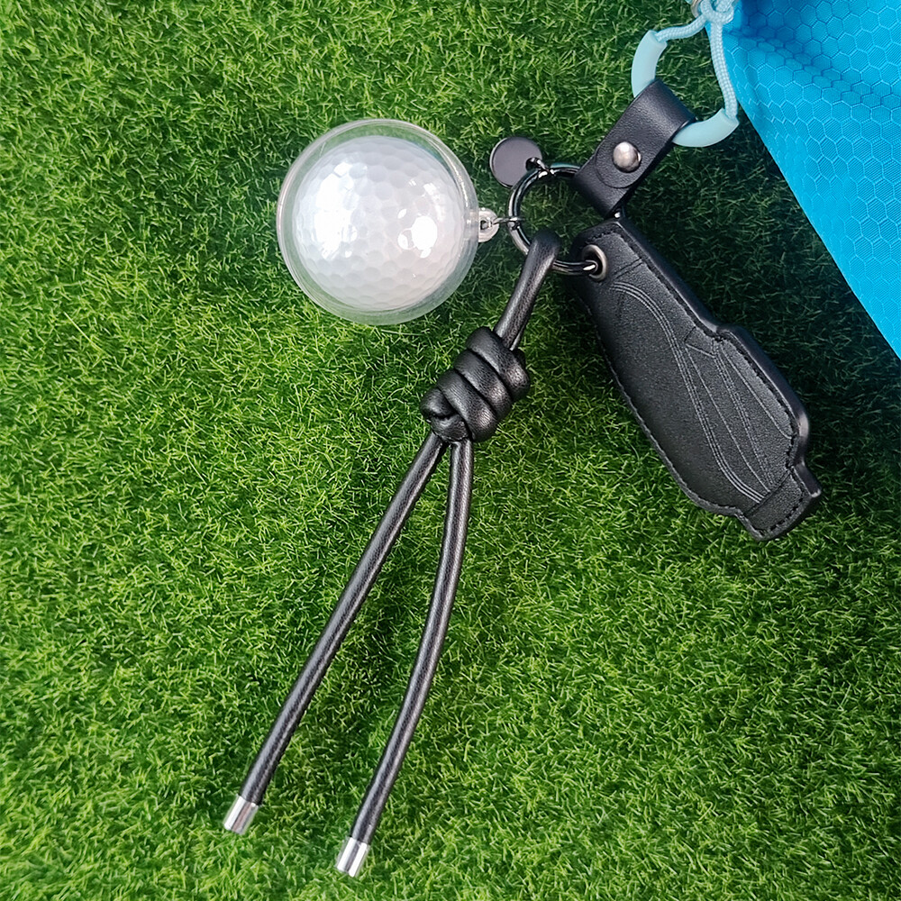 Metal keychain