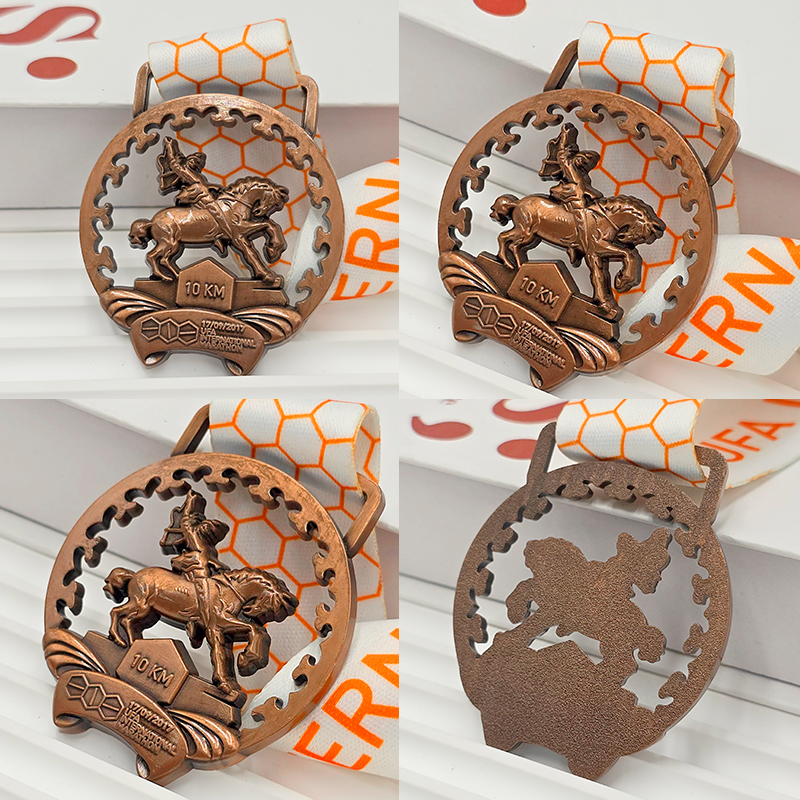Vintage bronze hollow metal medal, Erzurum International Marathon 10KM commemorative knight riding three-dimensional relief event collection ornament