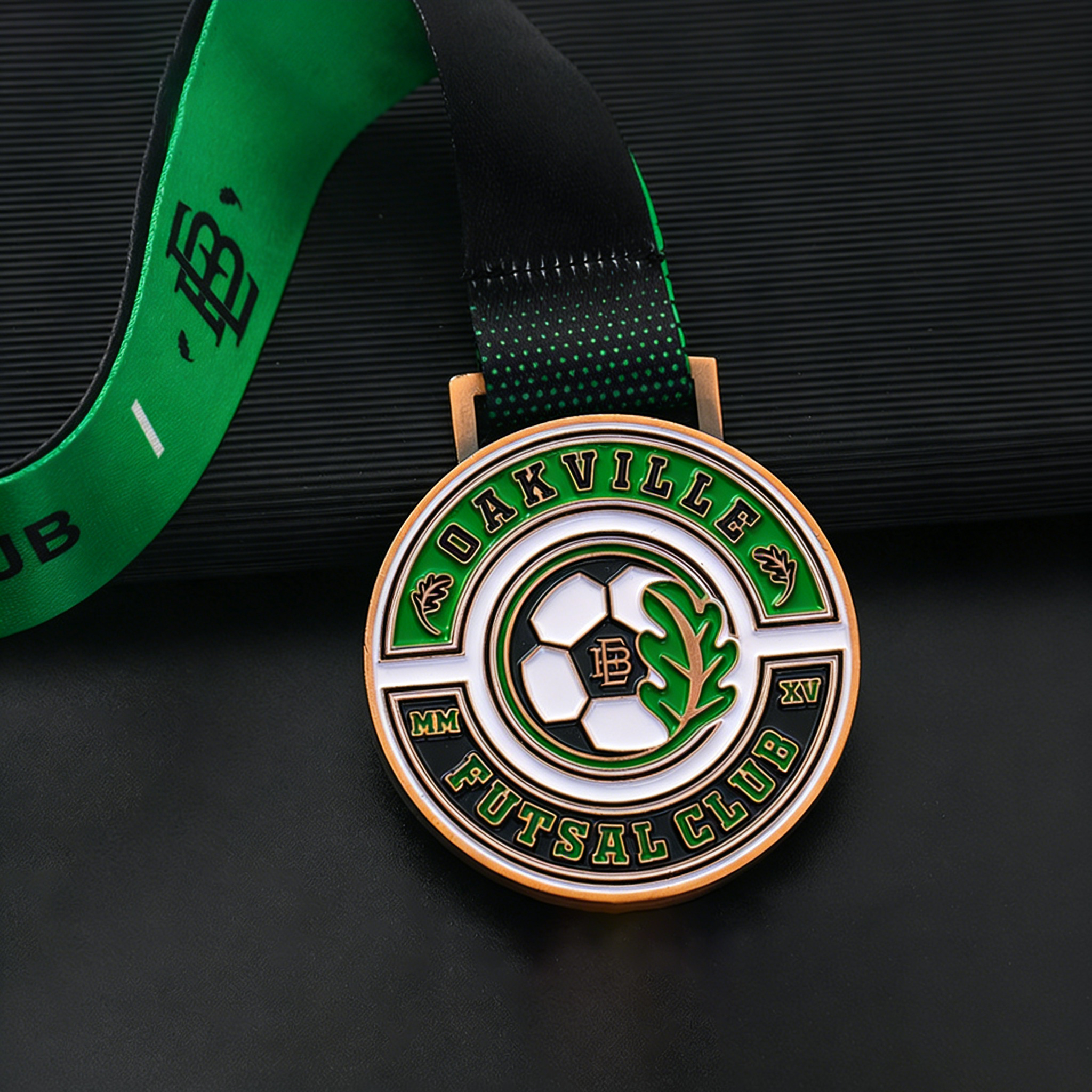 Customized metal medals for city-specific football tournaments and competitions, commemorative metal medals for autumn sports meets.