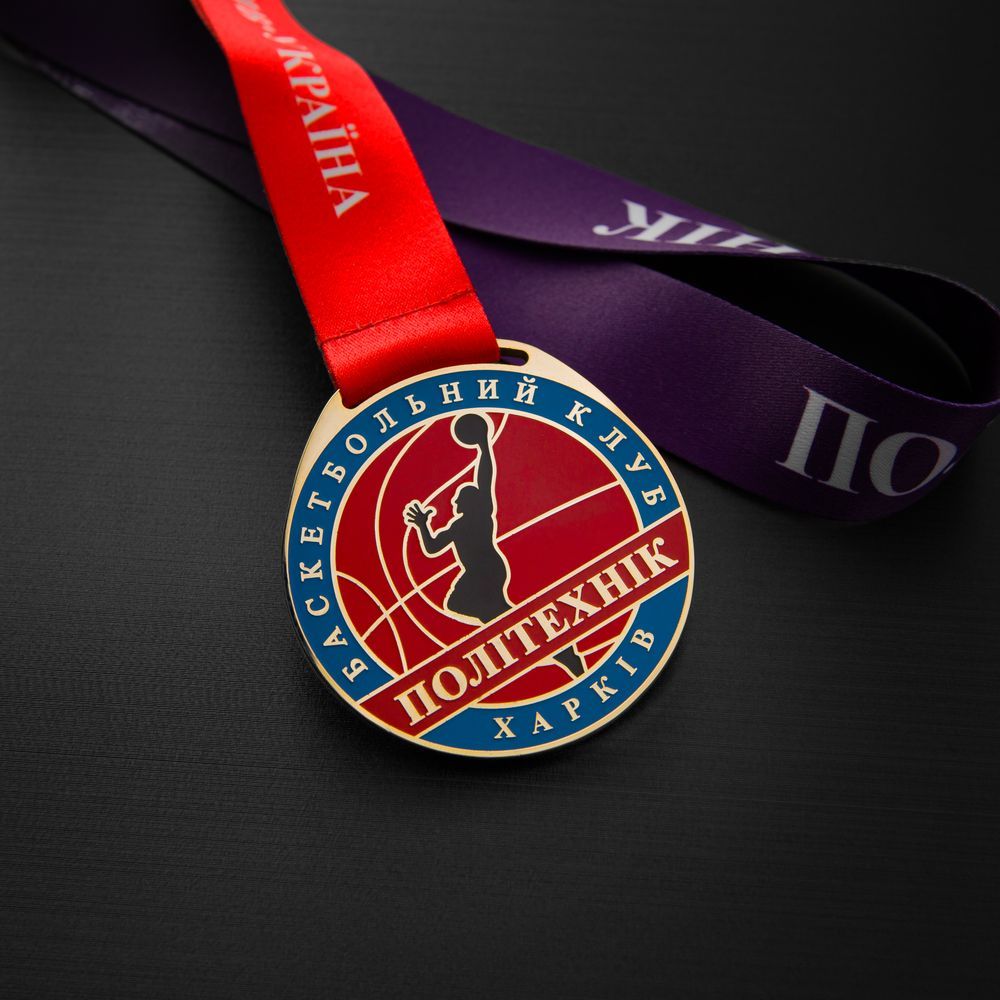 Customized football medals for the team, bronze-colored enamel, irregularly shaped commemorative badges.