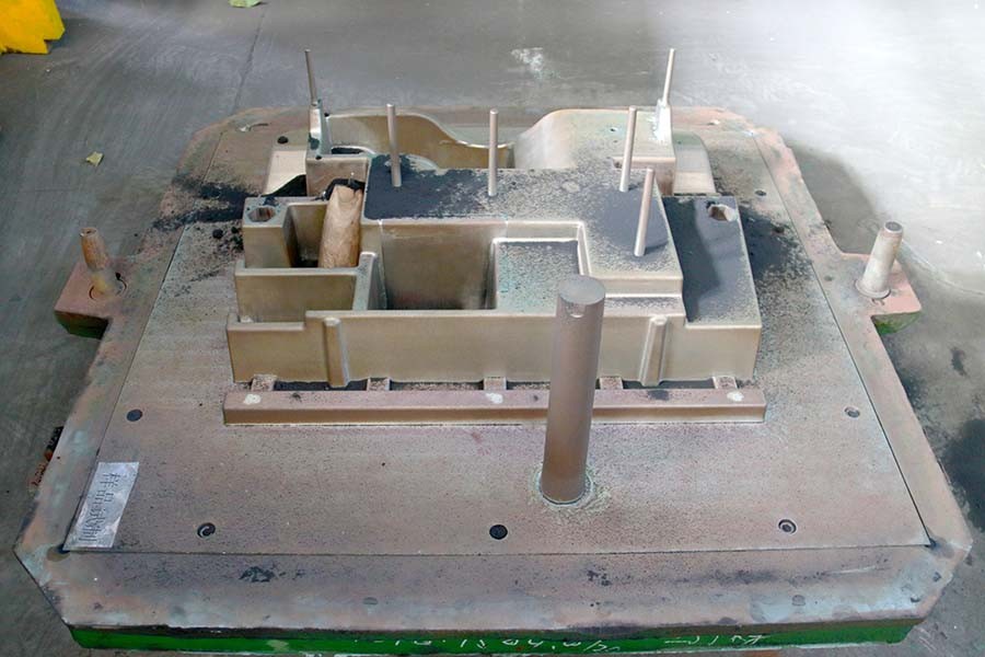 patterns and tooling for iron casting components