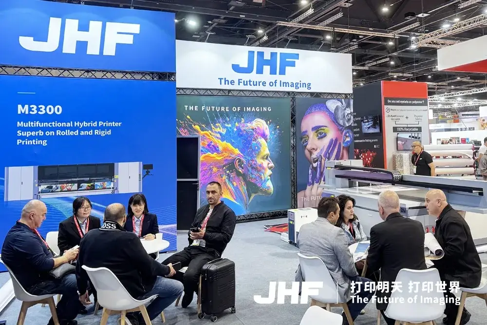 Jin Hengfeng appeared at the FESPA exhibition: Going out to sea and riding the waves, competing for a good momentum