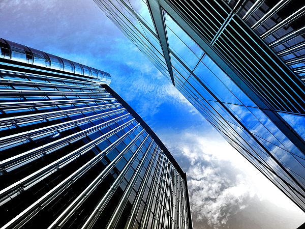 Edificio de oficinas1.jpg