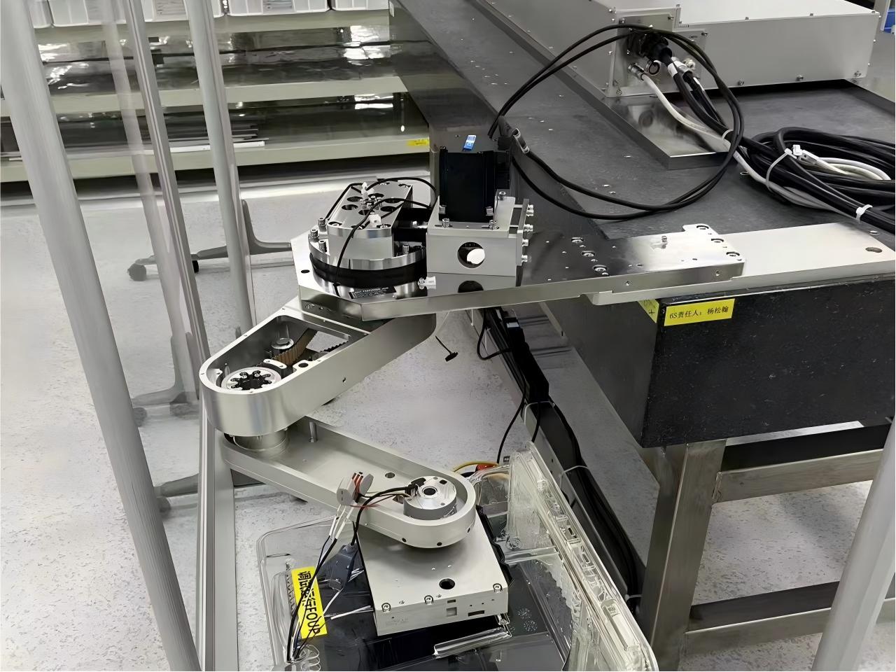 Harmonic Rotary Actuators for Semiconductor Equipment: Precision Motion, Hollow-Shaft Design and FOC Control