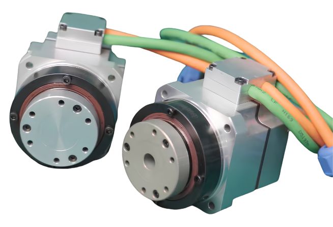 How to Choose a Small Harmonic Actuator?