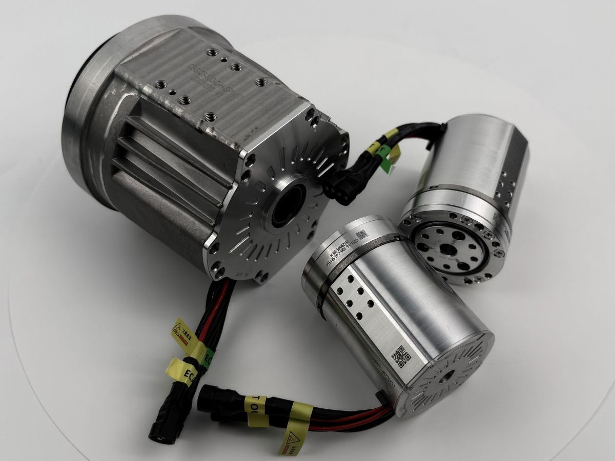 Should You Choose a T-Type or Straight-Type Harmonic Joint Module for a Collaborative Robot?