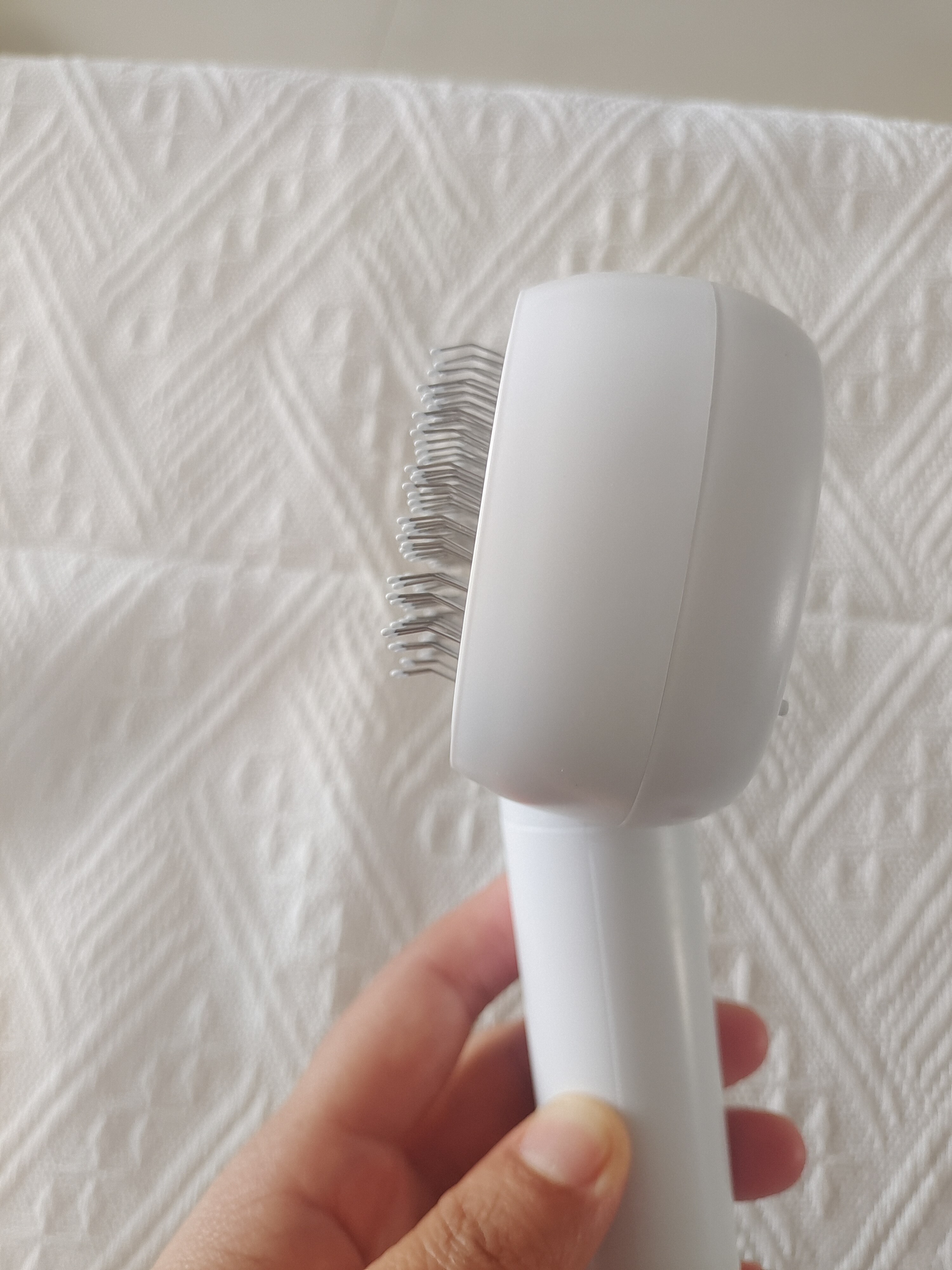 3in1 Smart UV Disinfection & 40ml Spray Pet Grooming Comb Floating Hair Brush with detachable handle storage GBC60