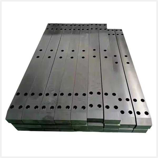 Key to Extending Mine Belt Service Life: Practical Value of UPE Belt Conveyor Buffer Strips