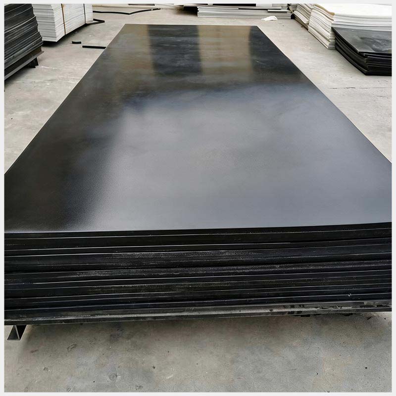 Flame retardant UHMWPE board