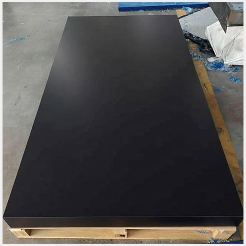 Flame retardant UHMWPE board