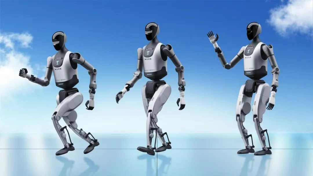 humanoid robot Harmonic Reducer Enables Industrial Humanoid Robot Walker S2 to Achieve Autonomous Battery Replacement for 24/7 Operation