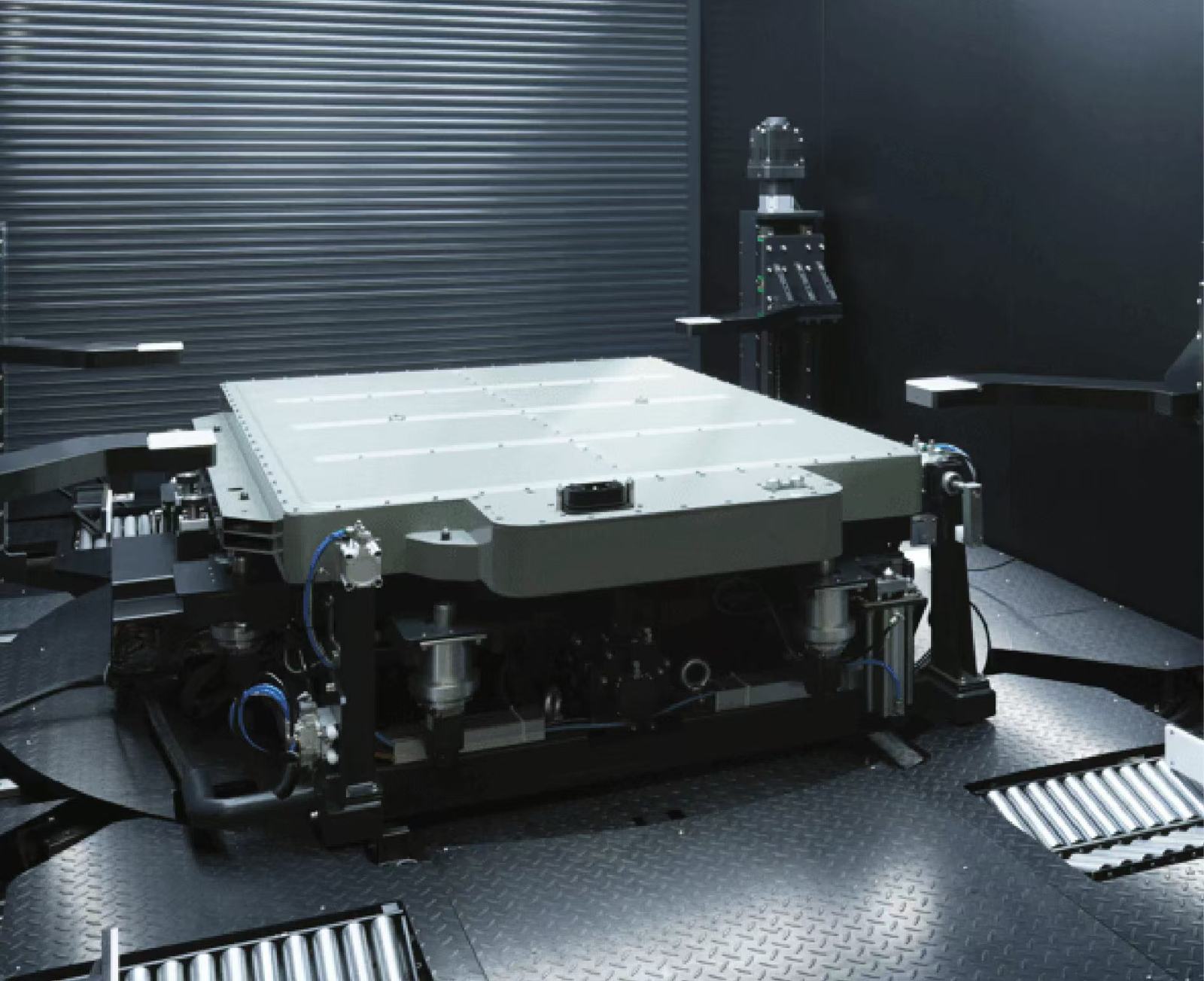 harmonic drive actuator for EV battery swap station automation