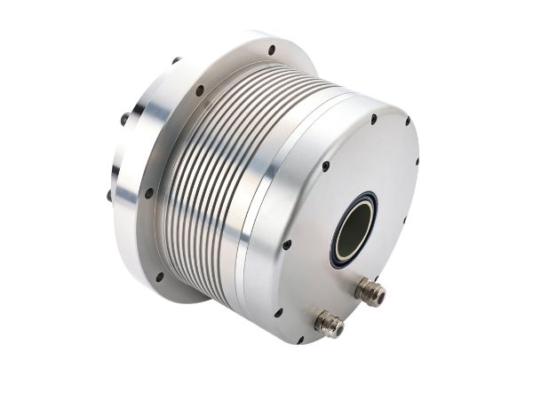 Higher Precision Rigidity Backlash-Free Planetary Rotary Actuator