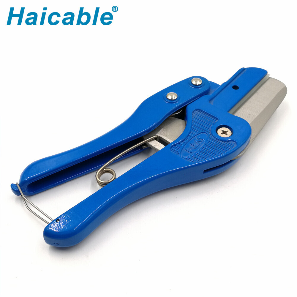 Max 60mm Wiring Duct Cutter WT-1