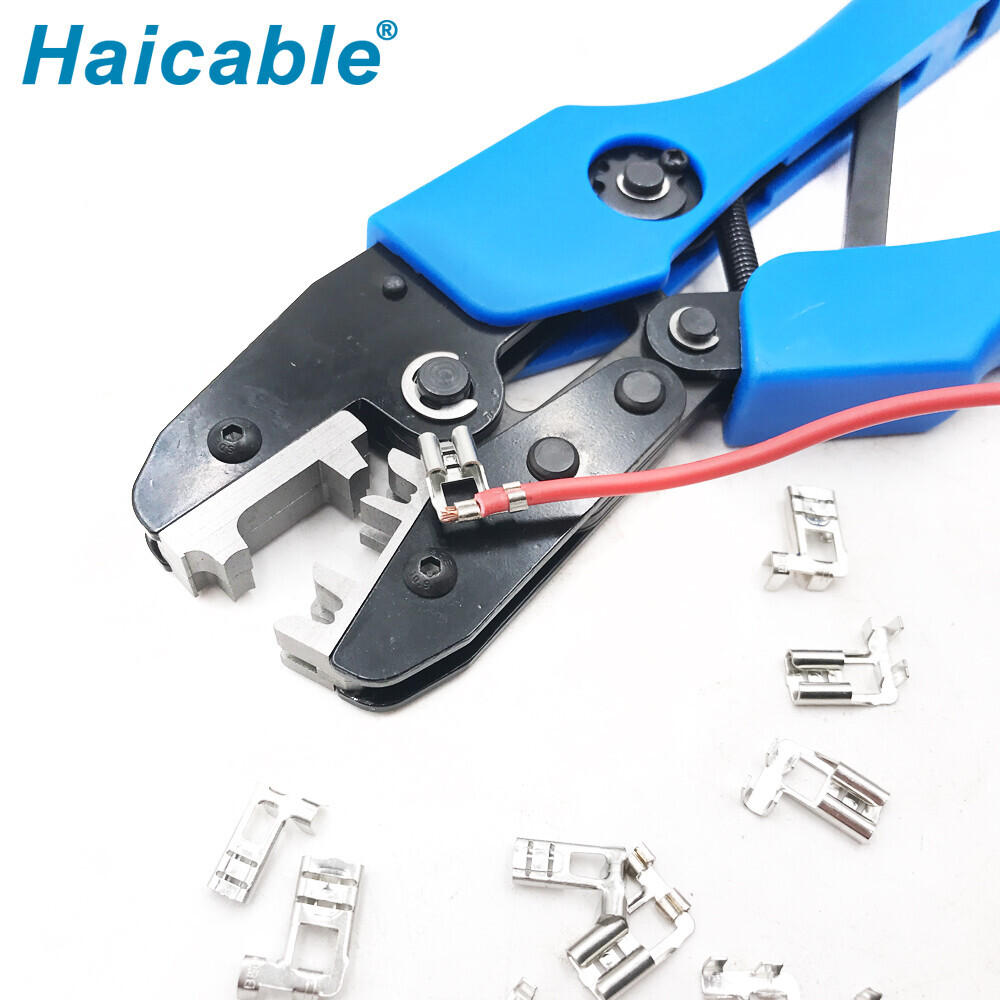 Insulated 90 Flag Terminals 0506FL Dies