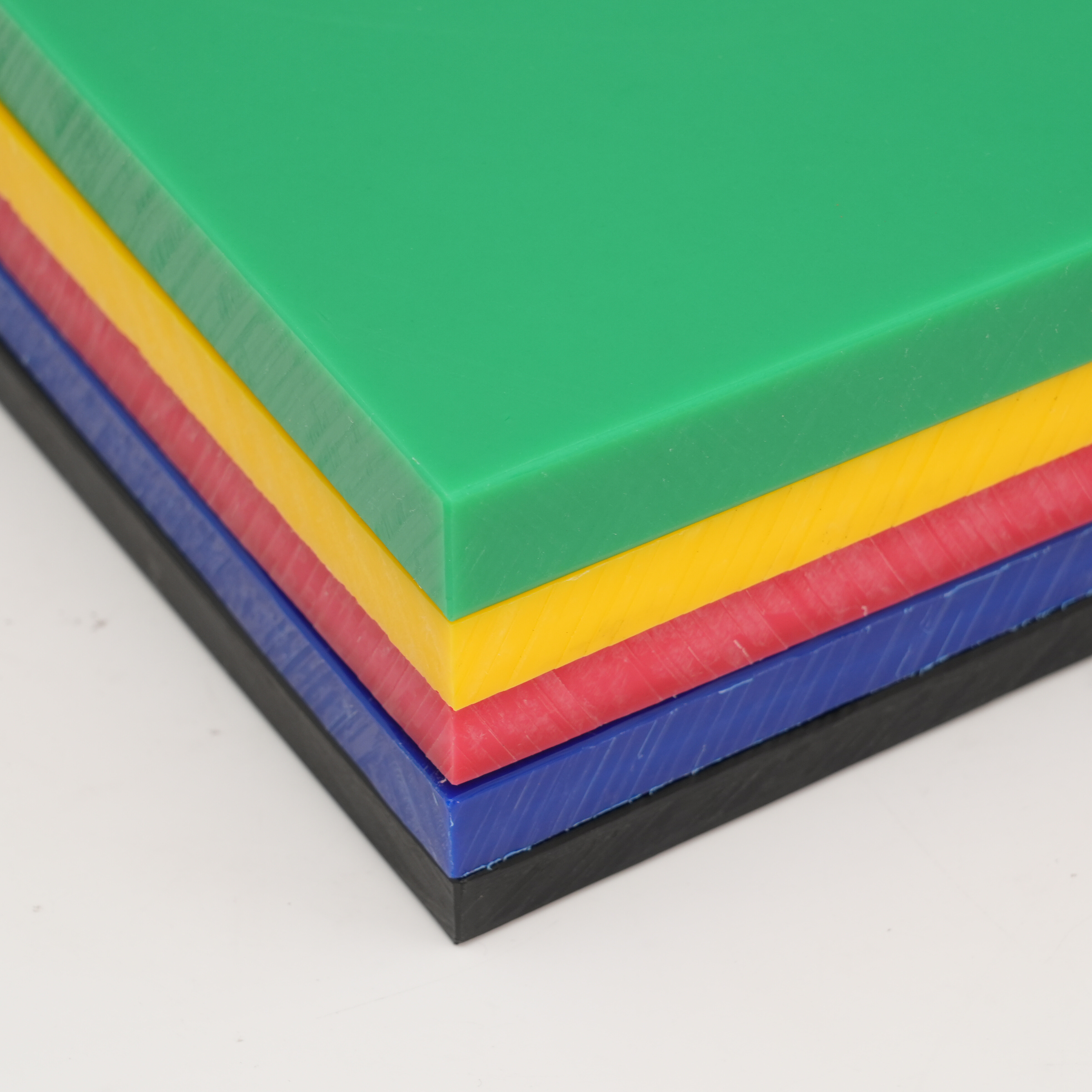 PA6+Oil (Green)