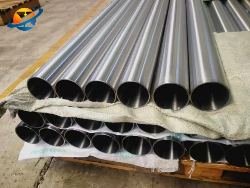 Pipa / tabung titanium