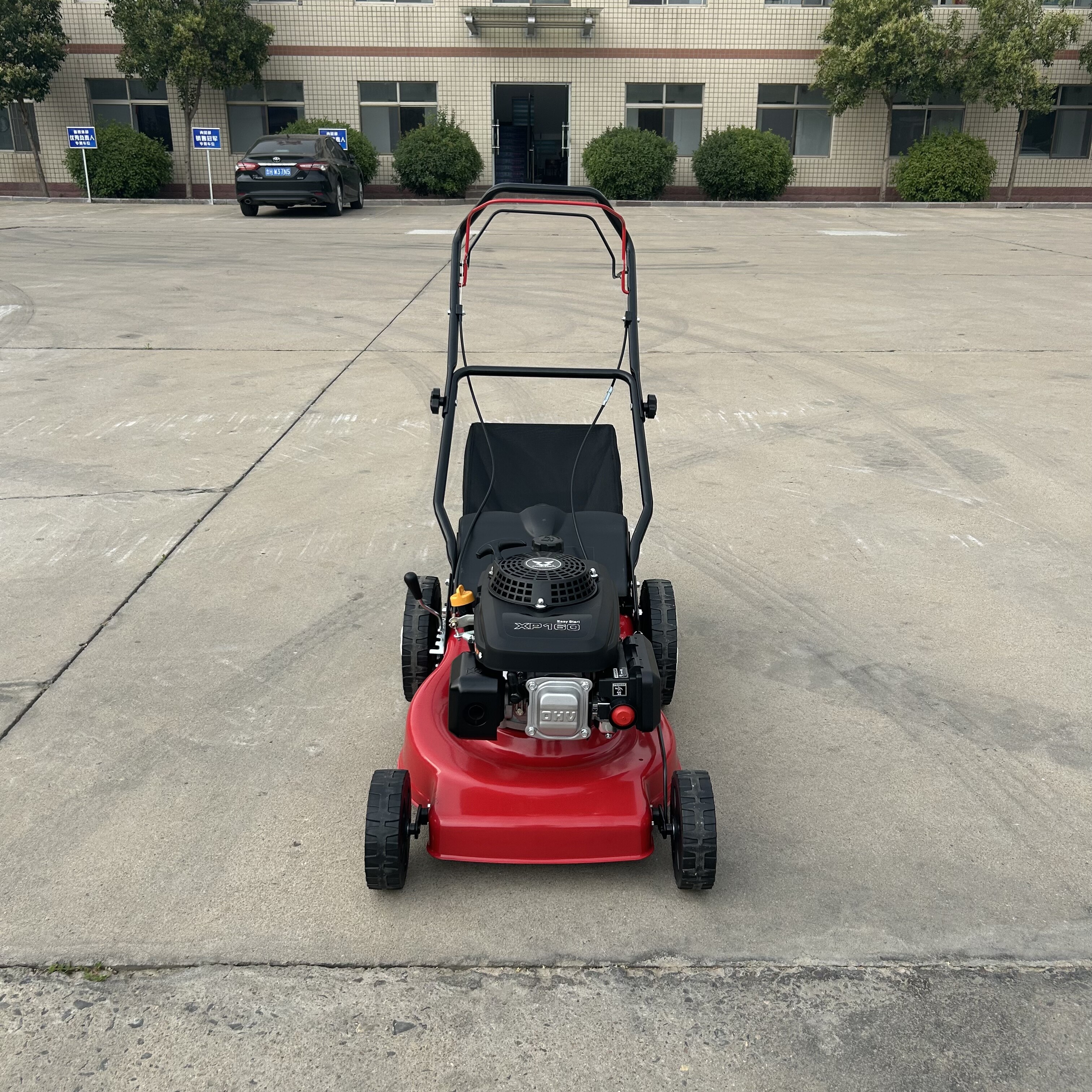 Made In China Golf Petrol Professional Wheel Commercial Lawn Mower