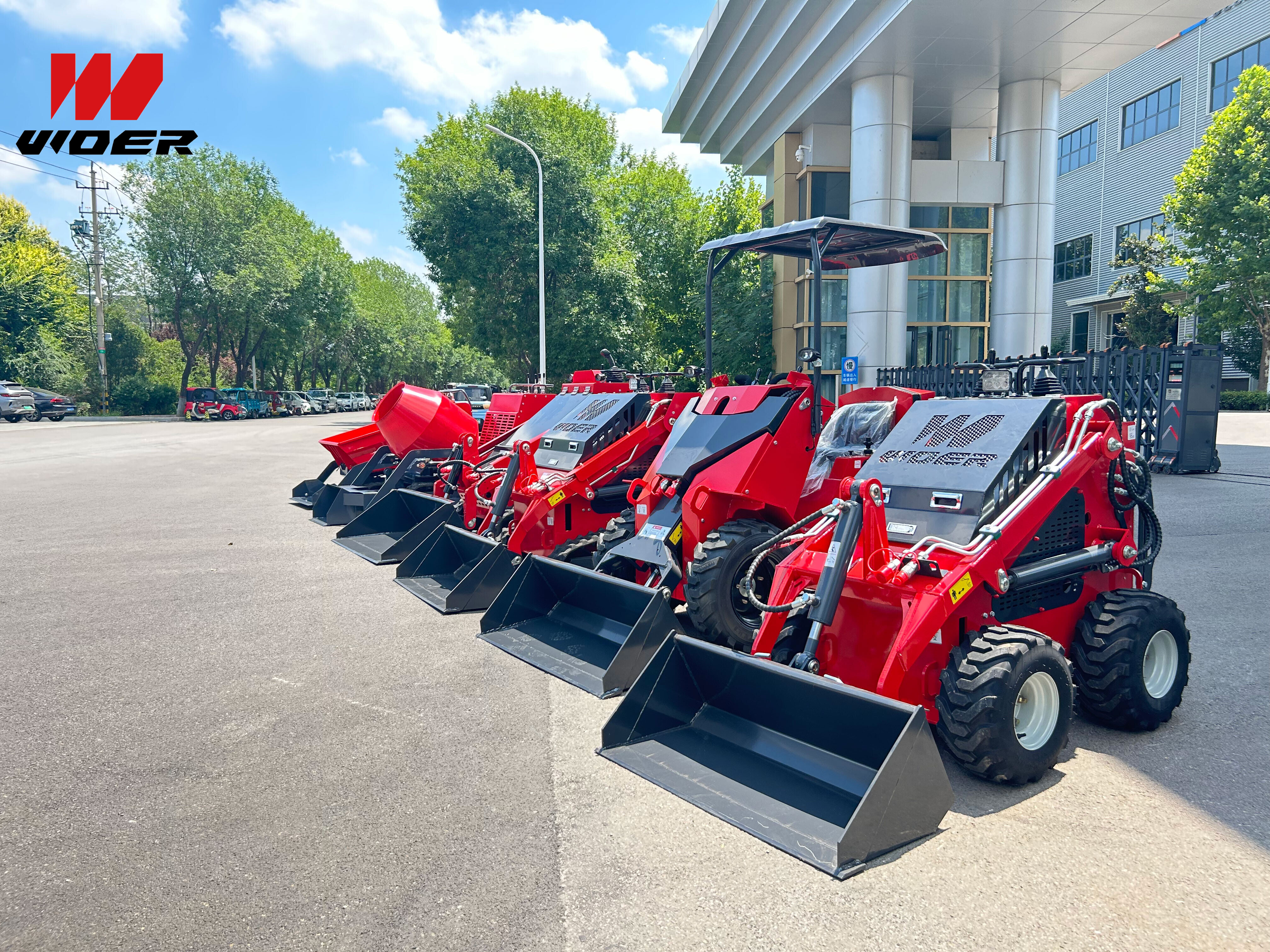 WOER Mini Skid Steer Loader Dump Truck Mixer Truck Samples Shipped to the United States - Export Supply WOER Mini Skid Steer Loader Dump Truck Mixer Truck Samples Shipped to the United States - Export Supply