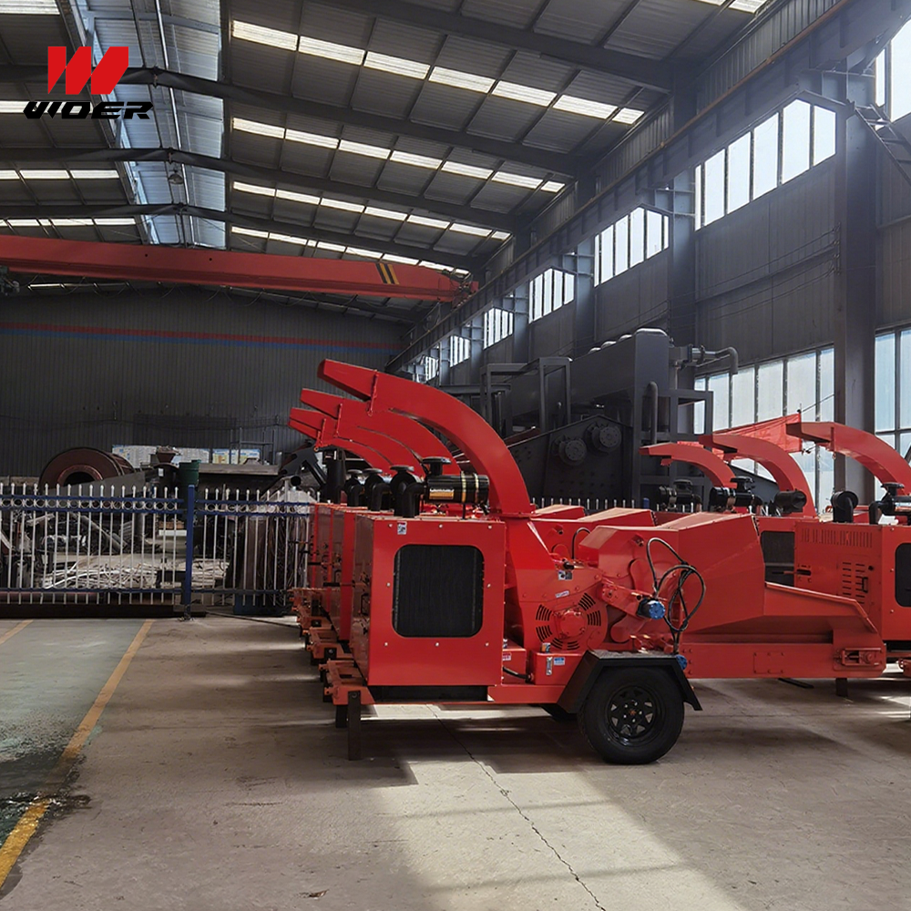 Mobile tracked diesel wood chipper crusher shipped to US dealers Mobile tracked diesel wood chipper crusher shipped to US dealers