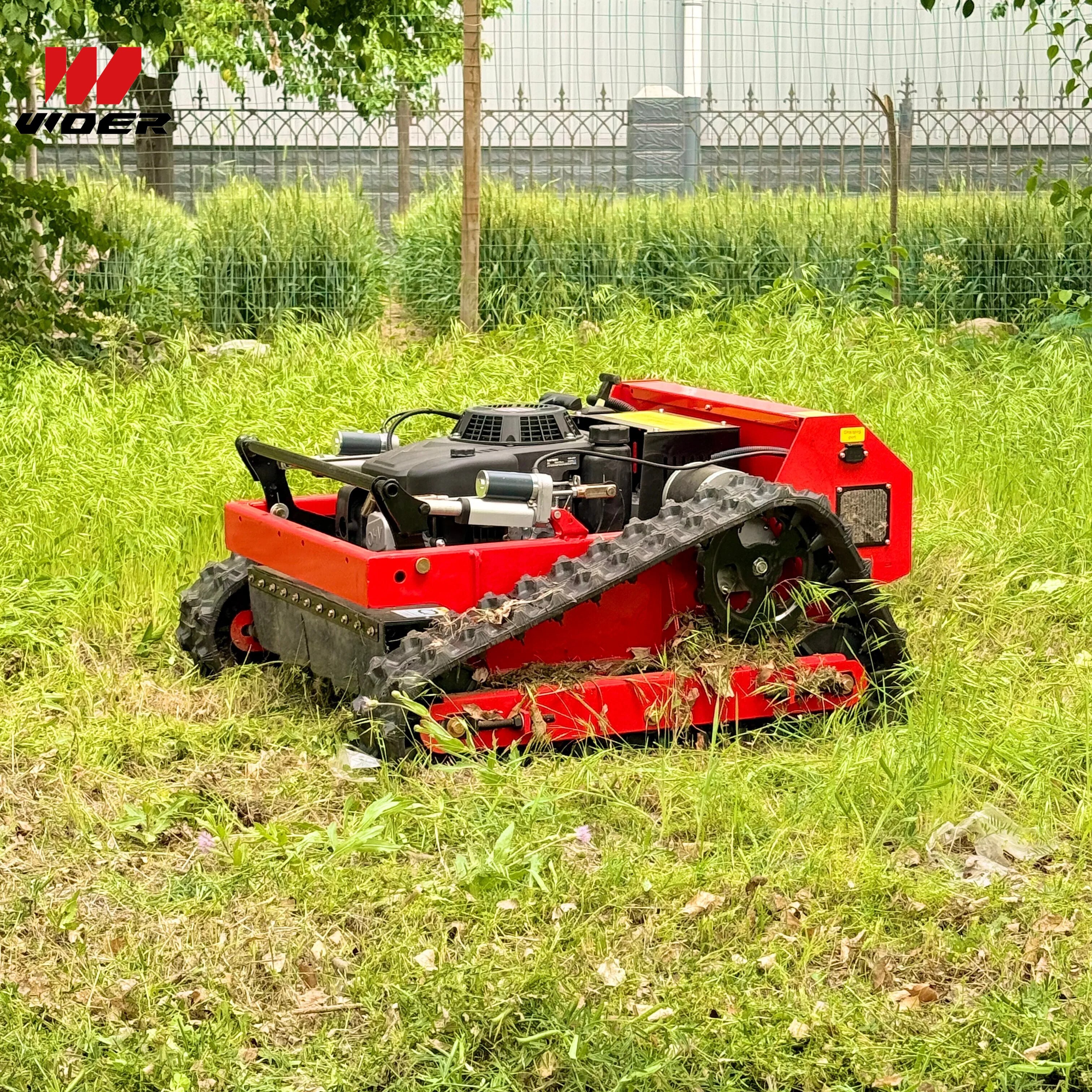 Gasoline Powered Remote Control Grass Cutter for Grape Farms Gasoline Powered Remote Control Grass Cutter for Grape Farms