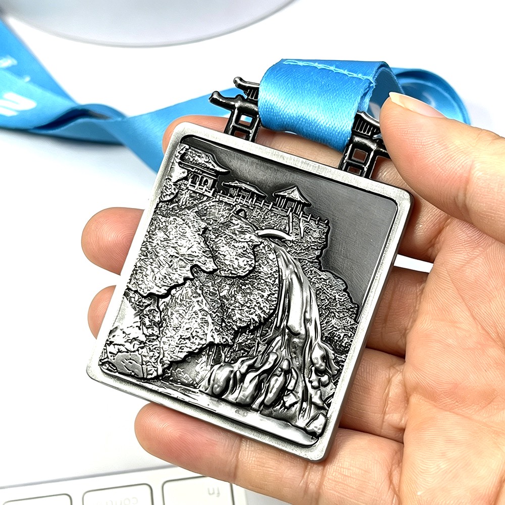 Custom Taroko Gorge Marathon Finisher Medal