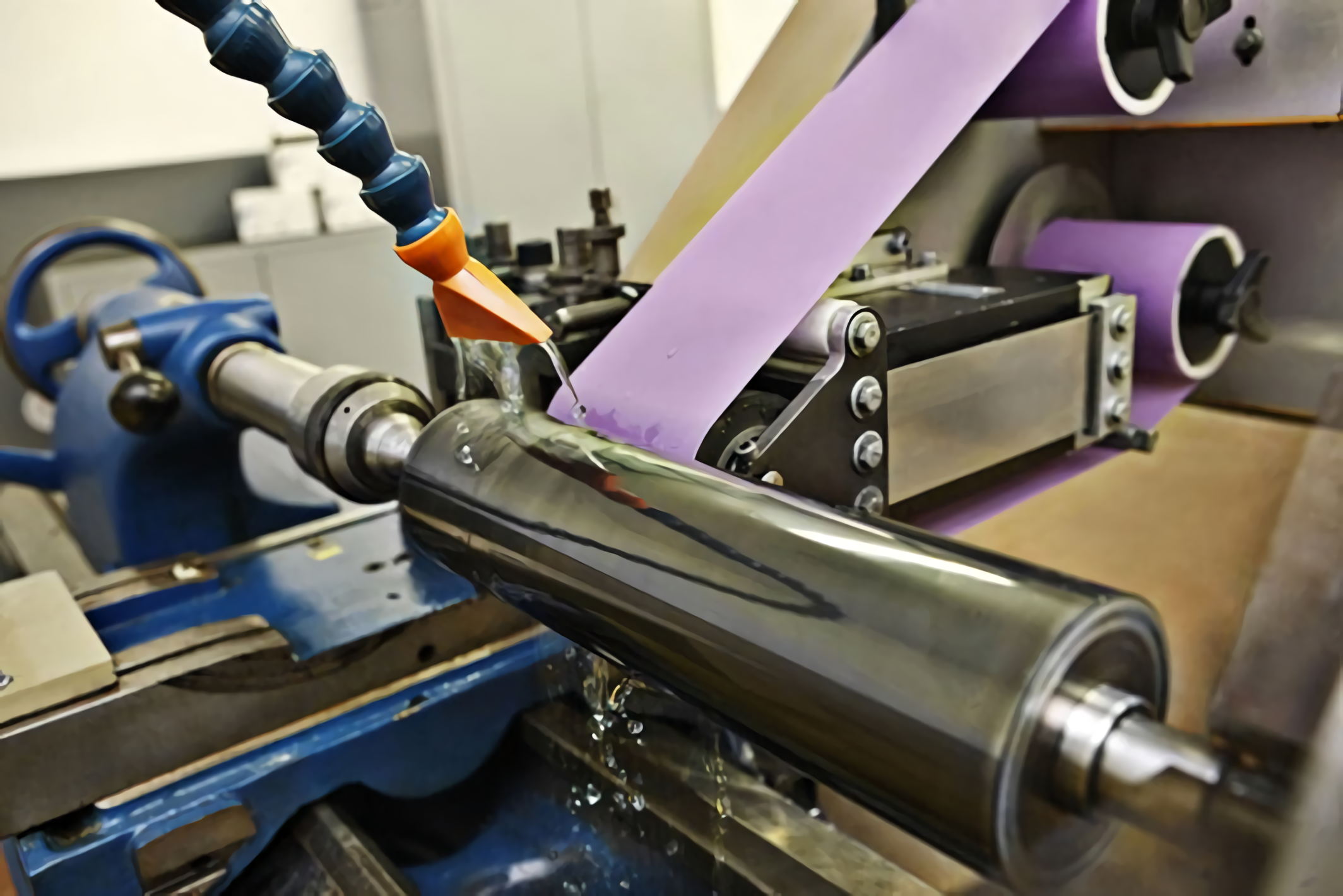 Microfinishing Film for Tungsten Carbide and Mirror Chrome Rollers