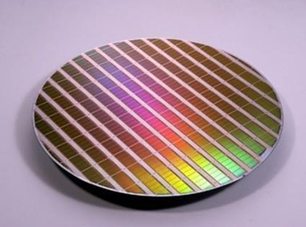Semiconductor wafer polishing