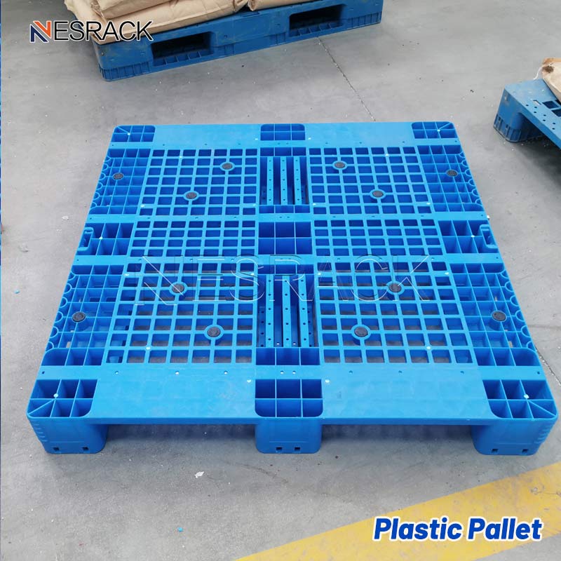 Plateau en plastique