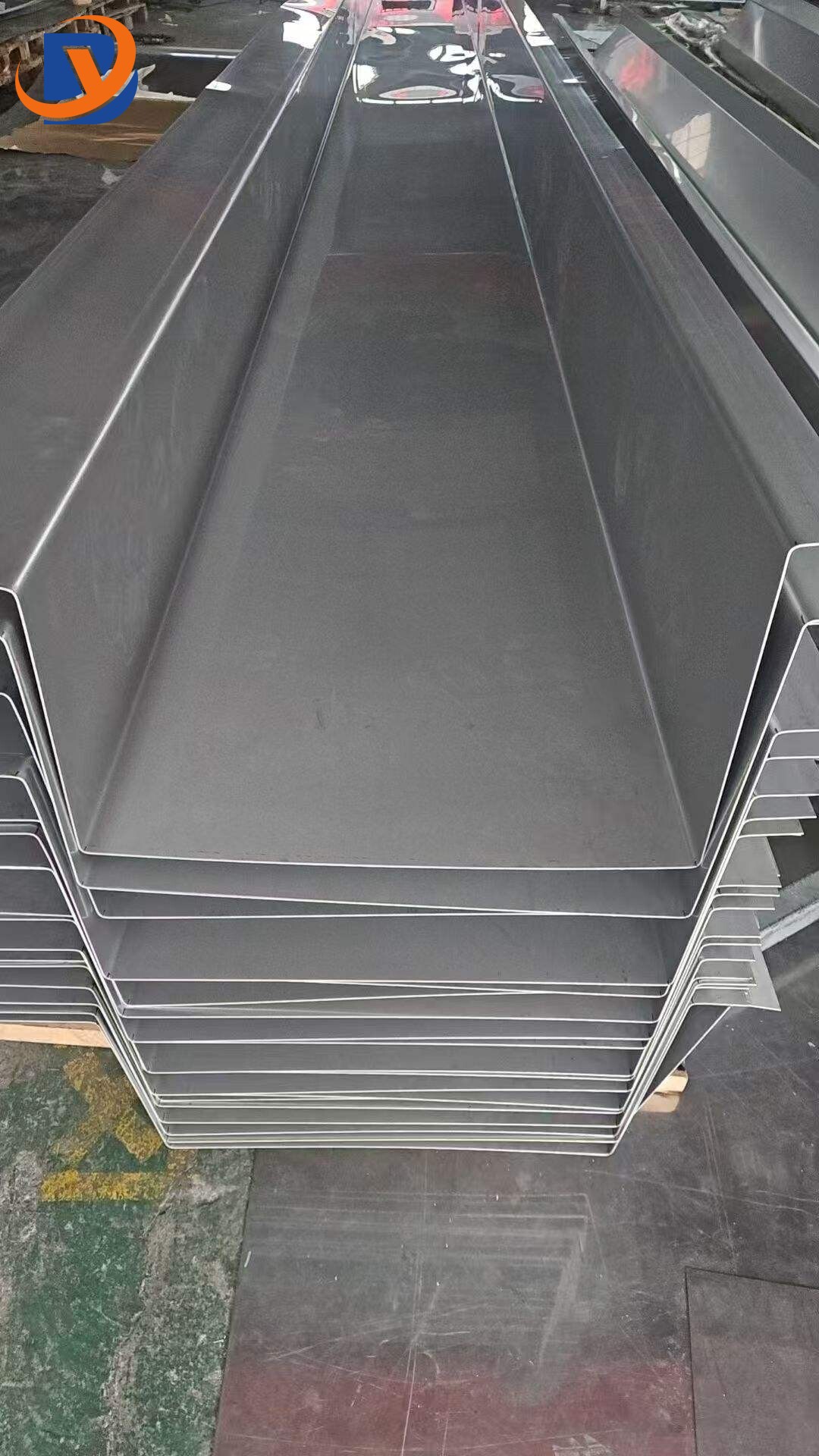 304 Stainless steel roof gutter