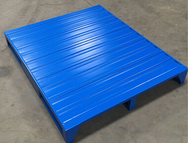 Metal tray