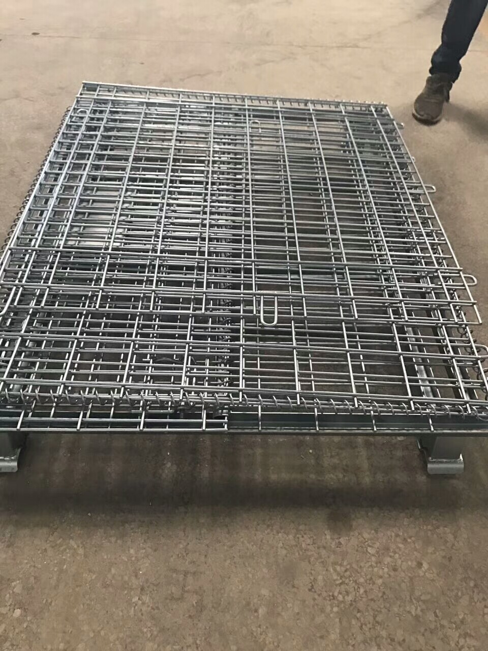 Storage cage