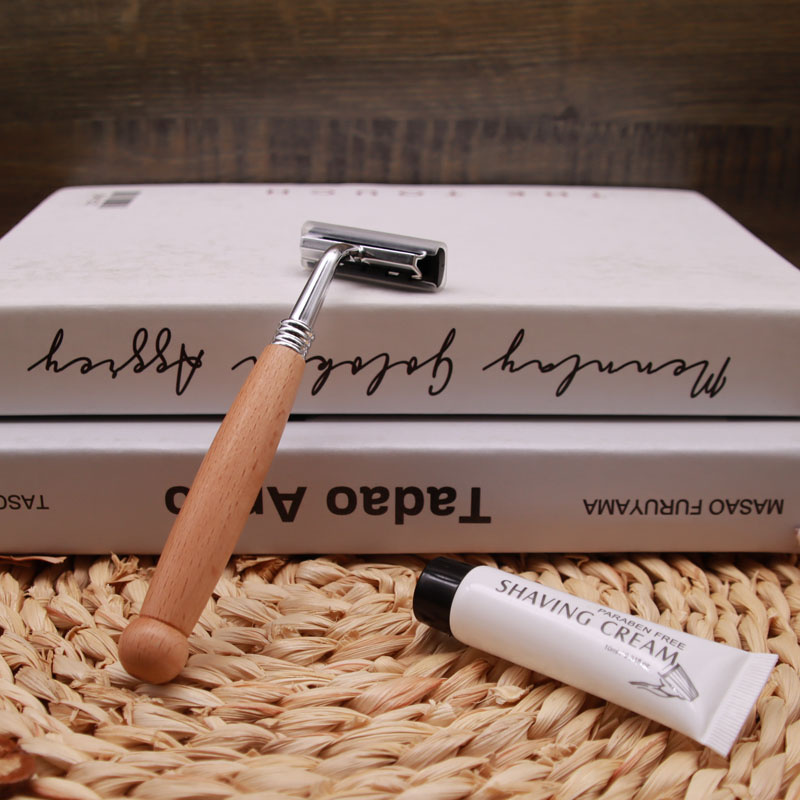 Wooden-Razor