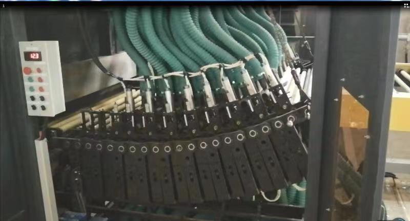 硬轴弯图片 GX-LYC Continuous Lengthwise Bending & Tempering Furnace