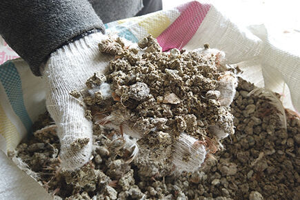 Luoto finished chicken manure drying poultry farm