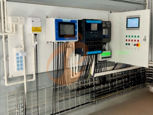 Avicultura Inteligente 2026: Cómo el IoT está revolucionando el diseño de equipos