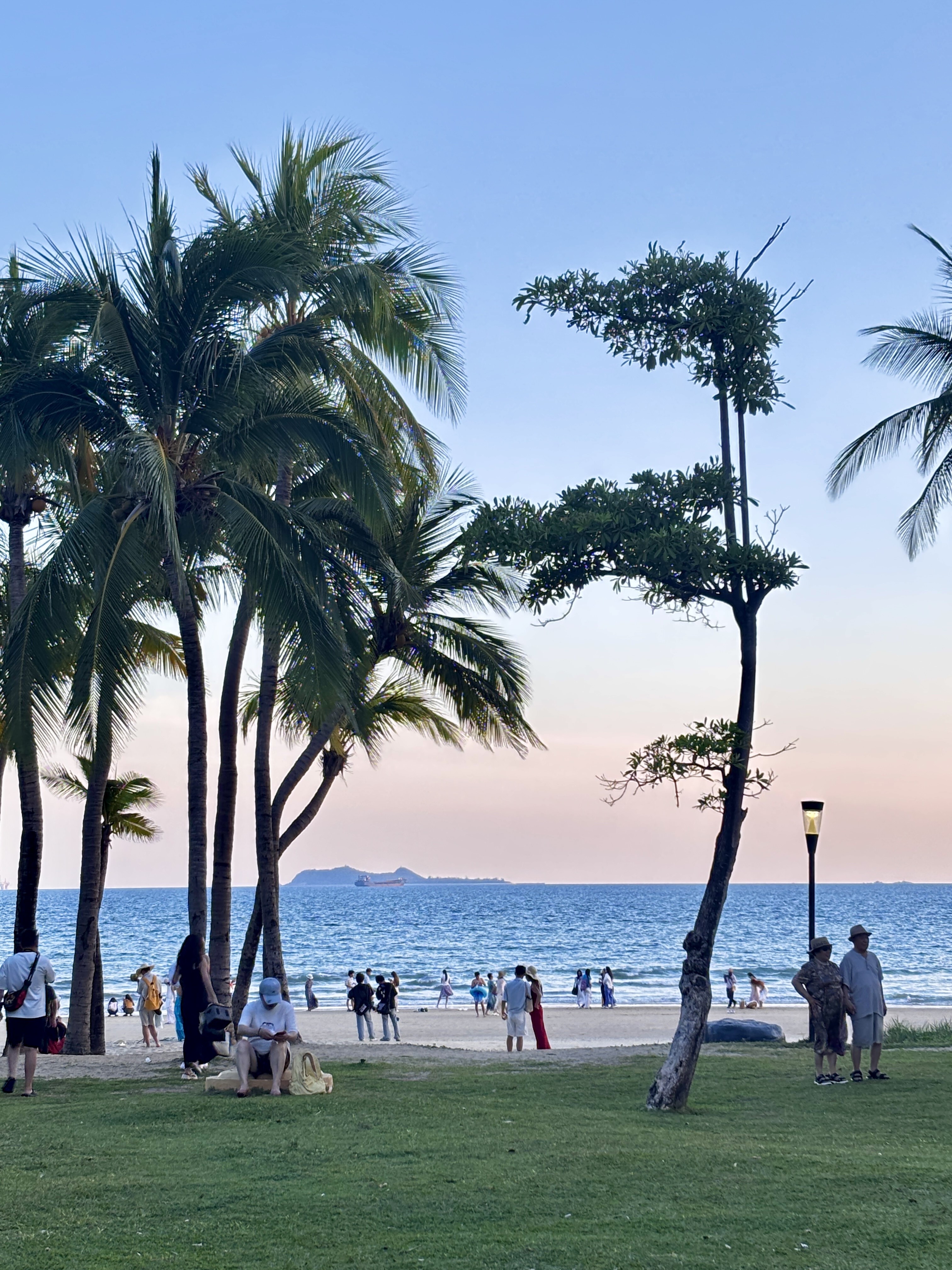 The 12th Qionghai Tanmen Beachcombing Festival Opens on August 16
