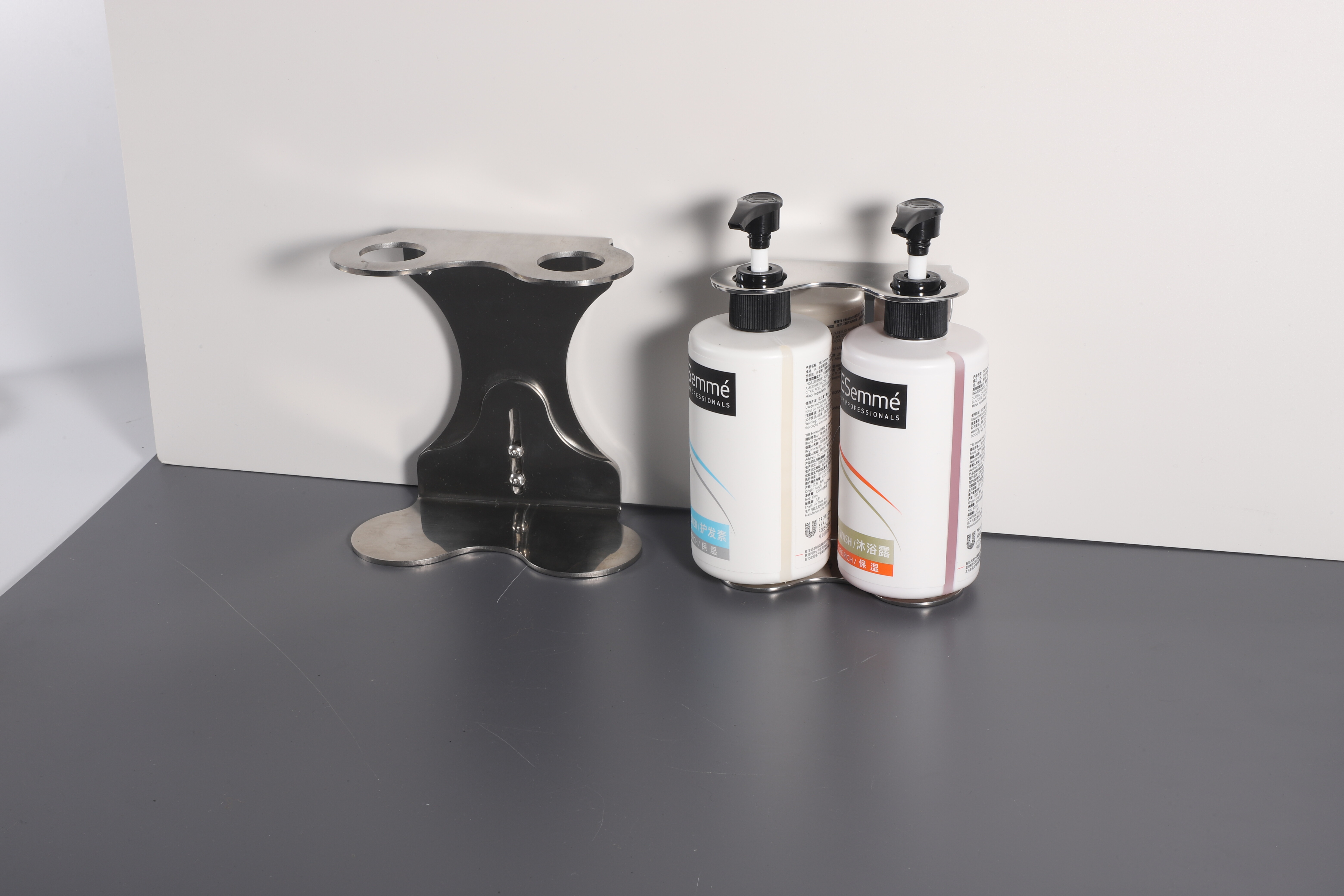 Luxury Bathroom Soap Dispenser Sleek Wall-Mount Design with Smooth Pump Seamless Integration for Hotel Upscale Home Use