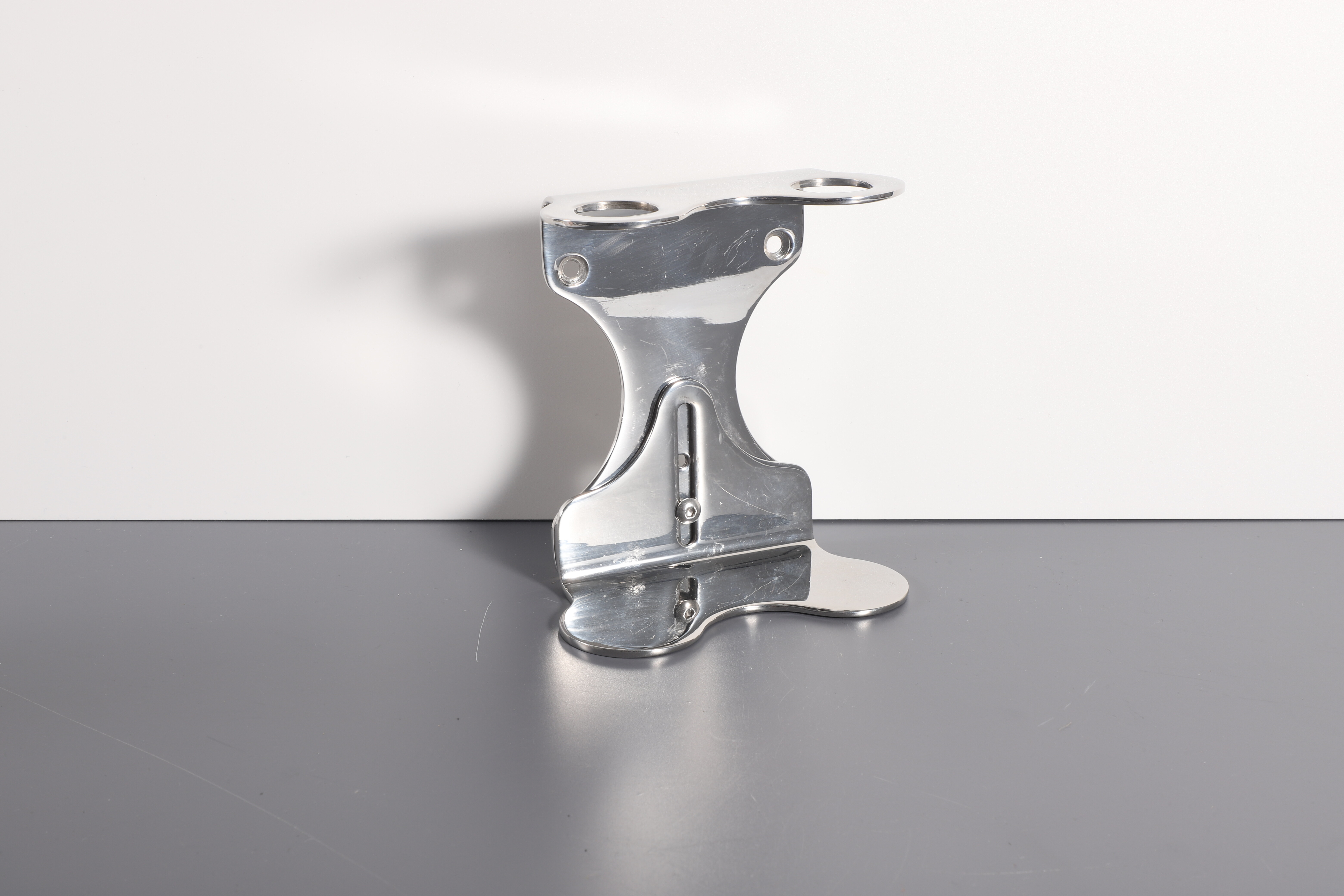 Luxury Bathroom Soap Dispenser Sleek Wall-Mount Design with Smooth Pump Seamless Integration for Hotel Upscale Home Use