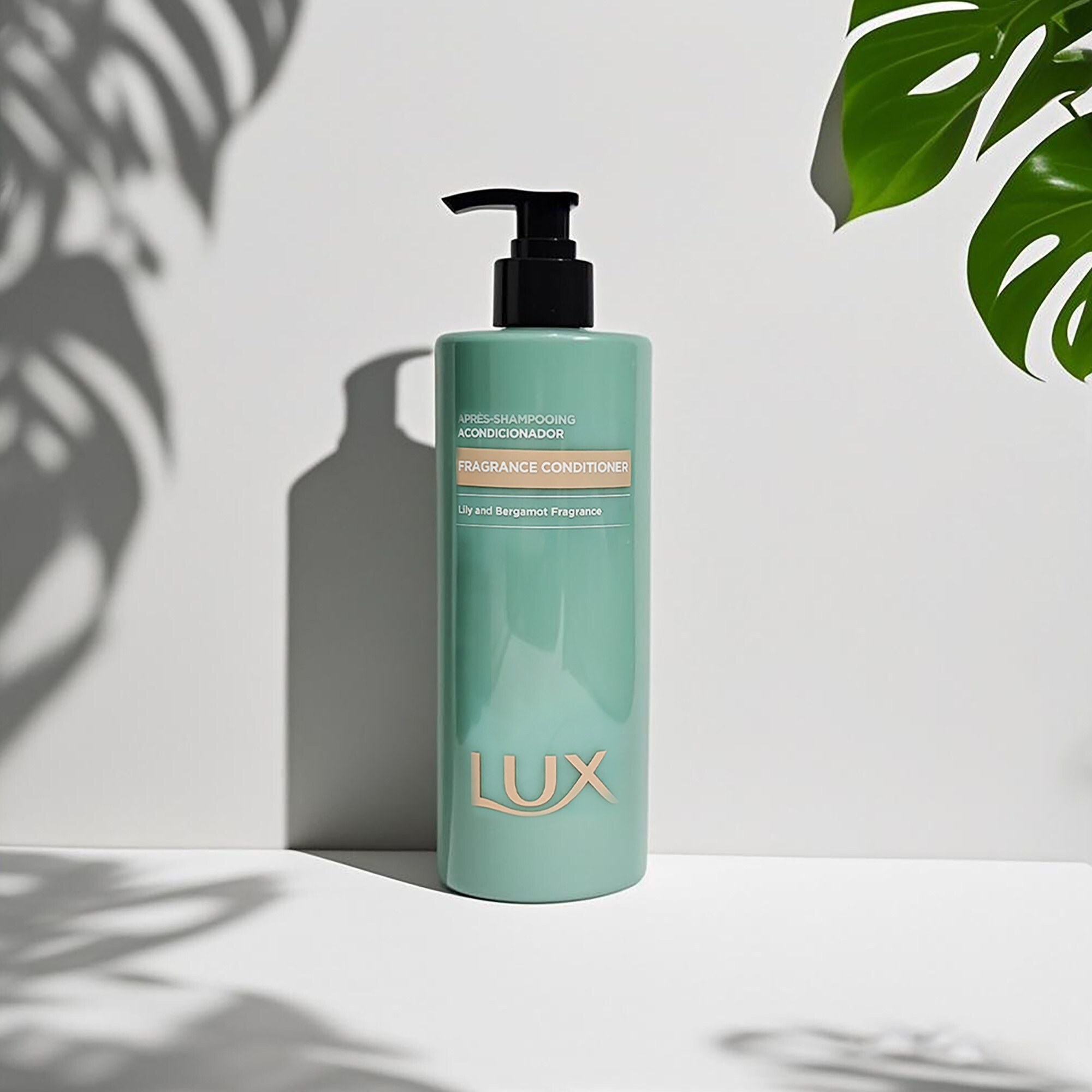 Hotel Exclusive Hair Care Custom Gentle Conditioner Set with Signature Scent Complete Branded Amenities for Discerning Guests