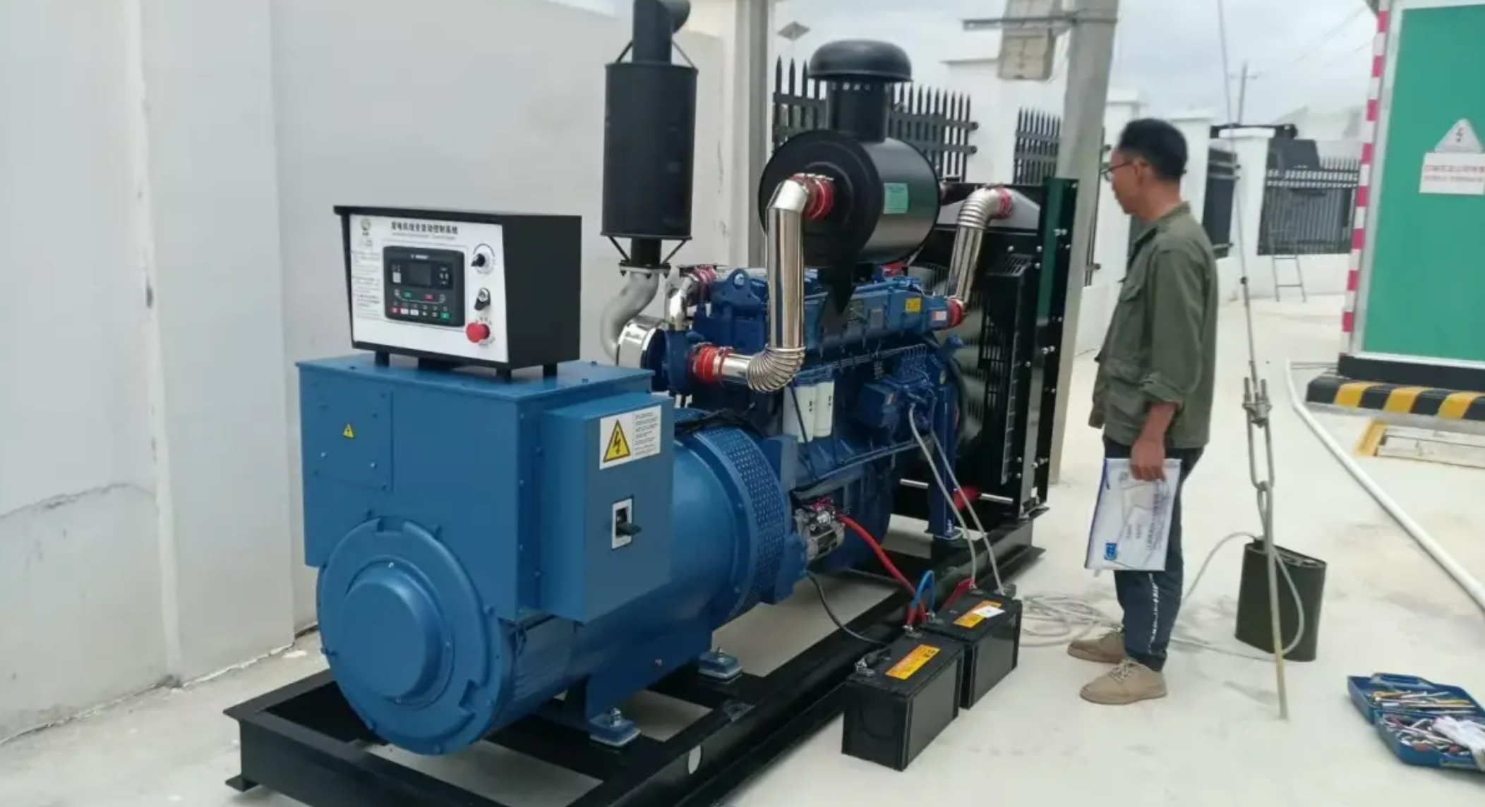 The 300KW generator set has successfully settled in the breeding farm, building a solid defense line for electricity production in aquaculture