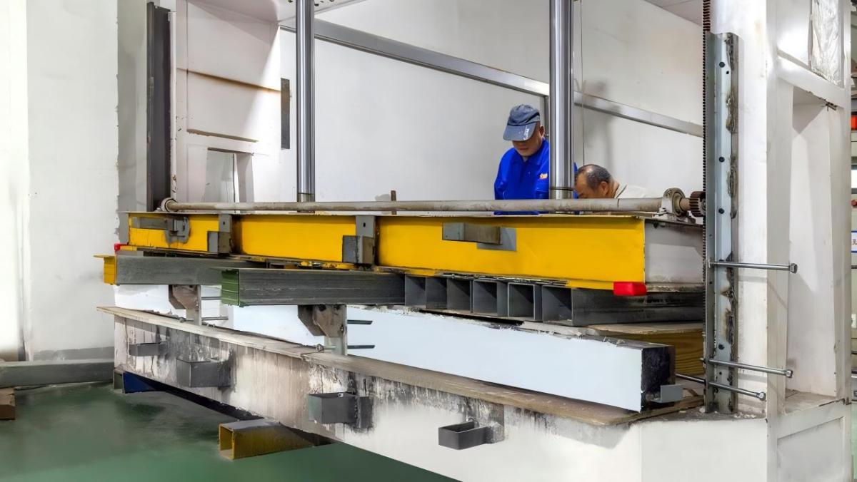 WPS图片(1) How is China’s integrated prefabricated housing supply chain evolving in 2025?