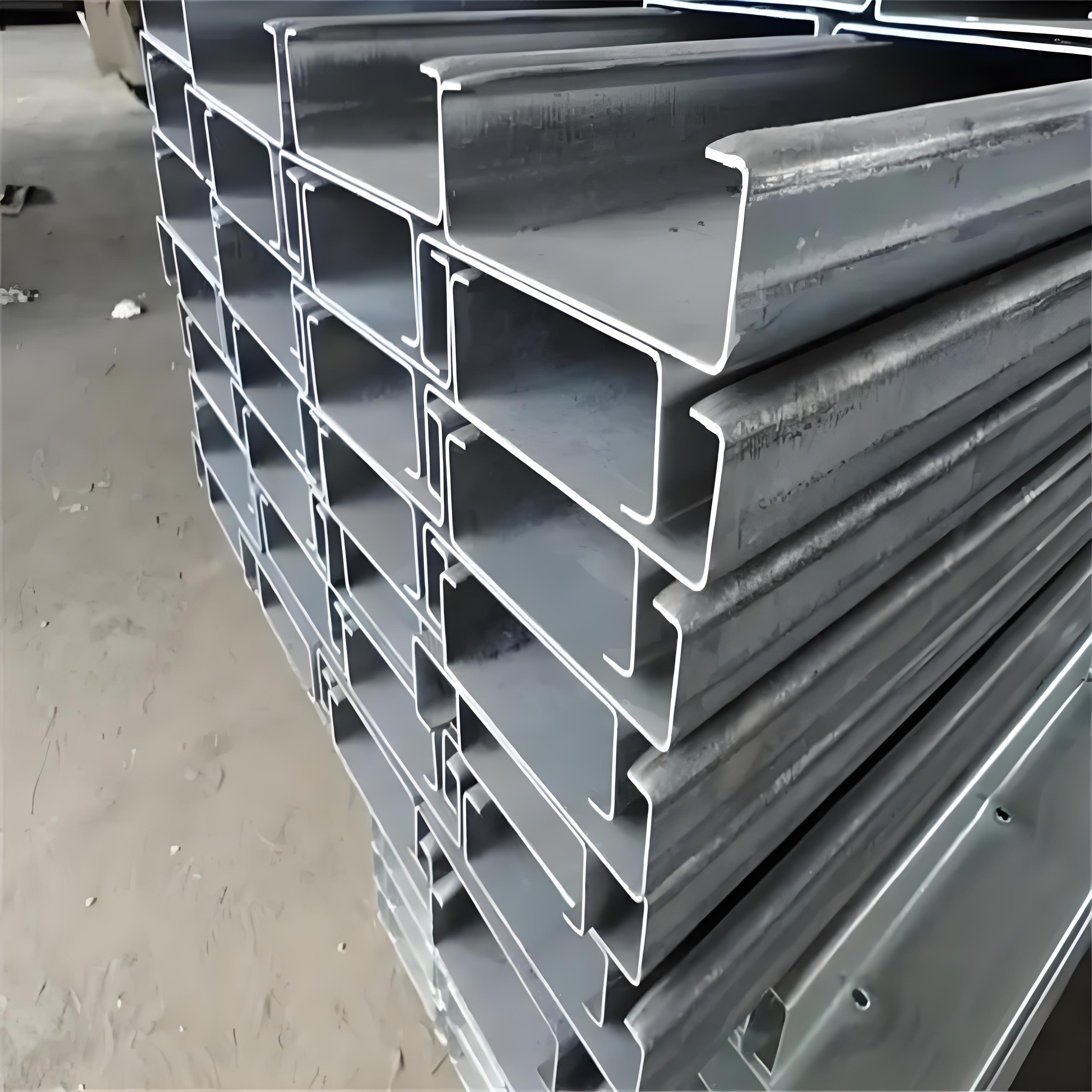 Welding C-shaped steel
