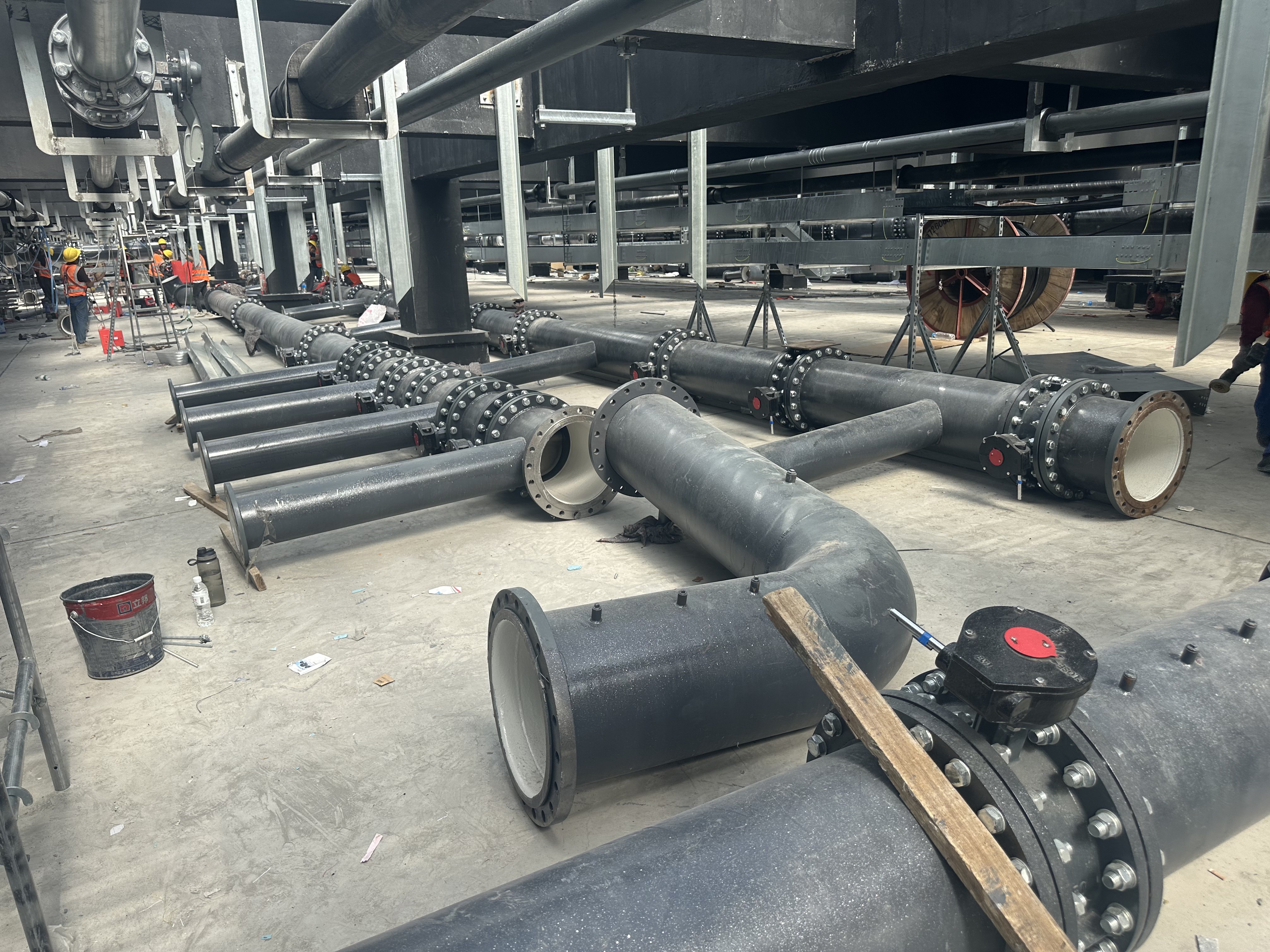 De l’usine au chantier : systèmes de tuyauterie préfabriqués assemblés sur site en Mongolie-Intérieure De l’usine au chantier : systèmes de tuyauterie préfabriqués assemblés sur site en Mongolie-Intérieure