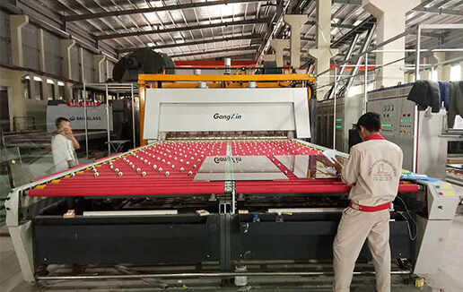 Двухкамерная закалочная печь с мощной конвекцией QDLSSP3370 в Ханое, Вьетнам