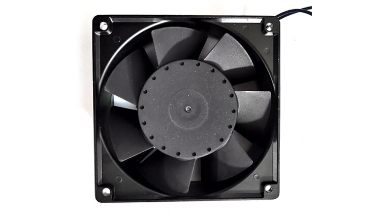 Ventilador de enfriamiento